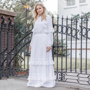 ModWhite White Orchid Temple Skirt